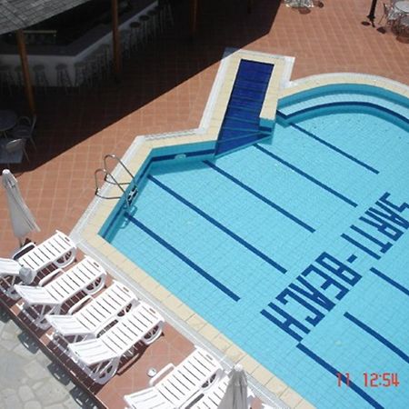Hotel Sarti Beach Екстер'єр фото