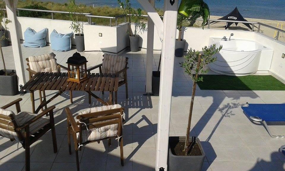 Hotel Sarti Beach Екстер'єр фото