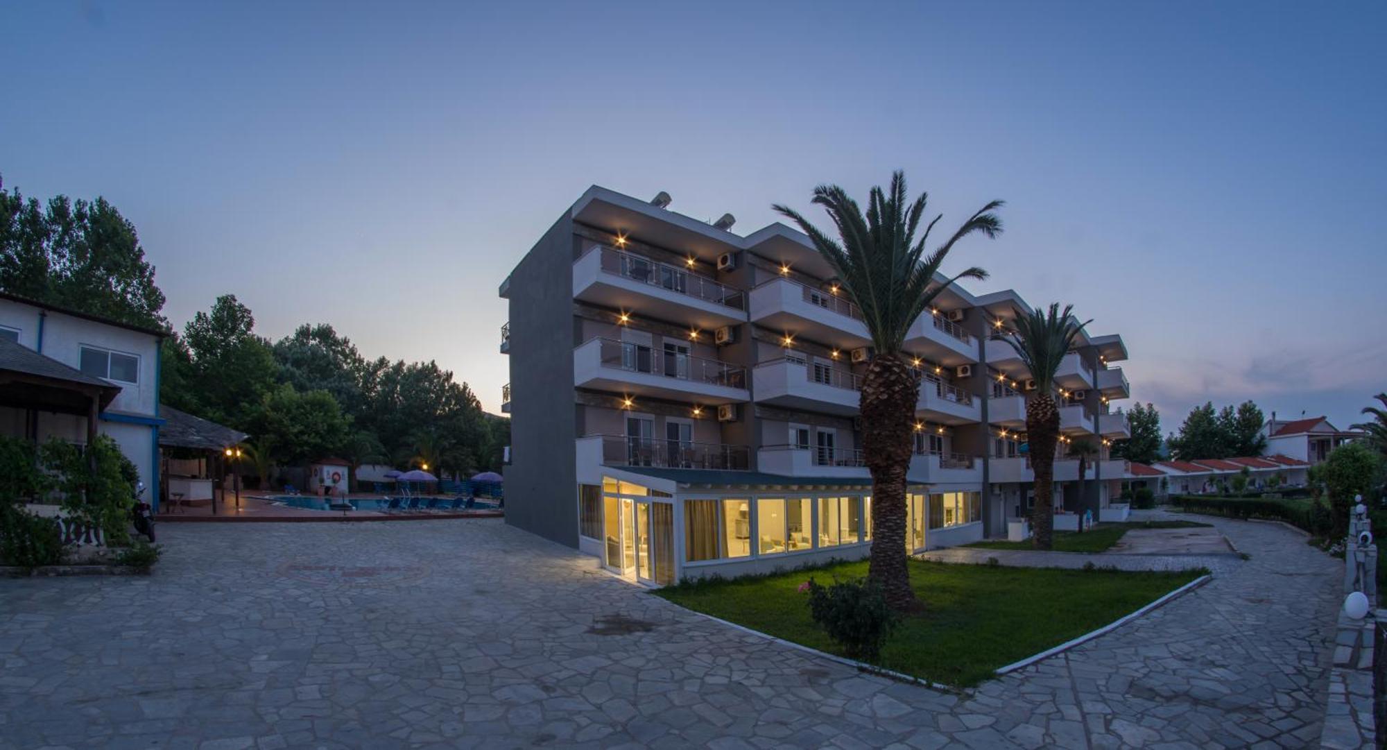 Hotel Sarti Beach Екстер'єр фото