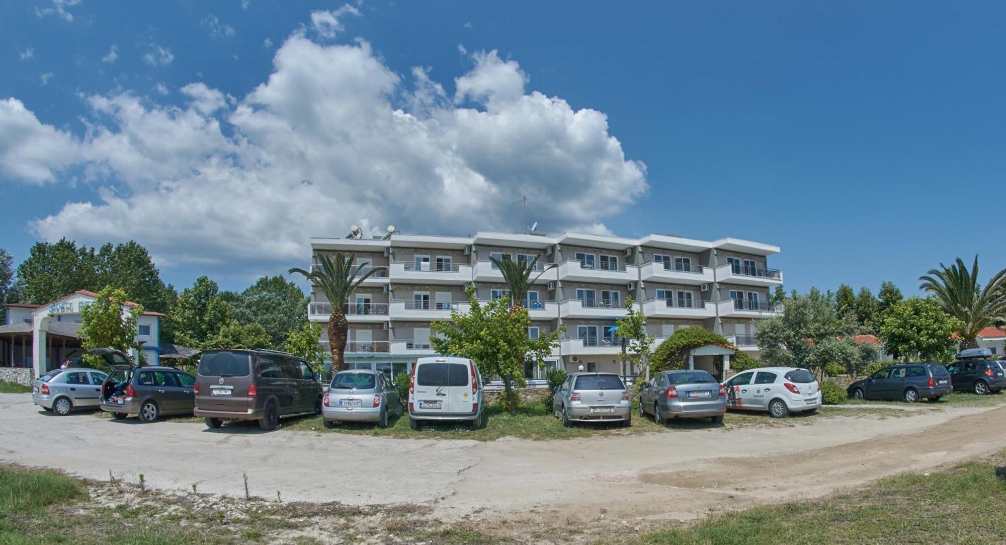 Hotel Sarti Beach Екстер'єр фото