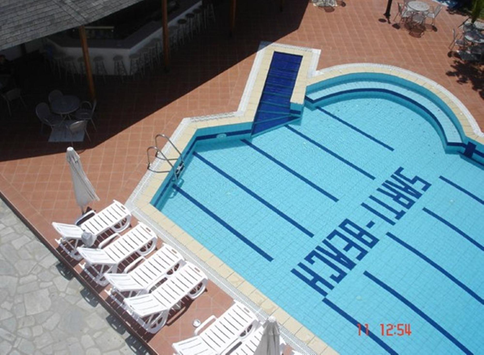 Hotel Sarti Beach Екстер'єр фото