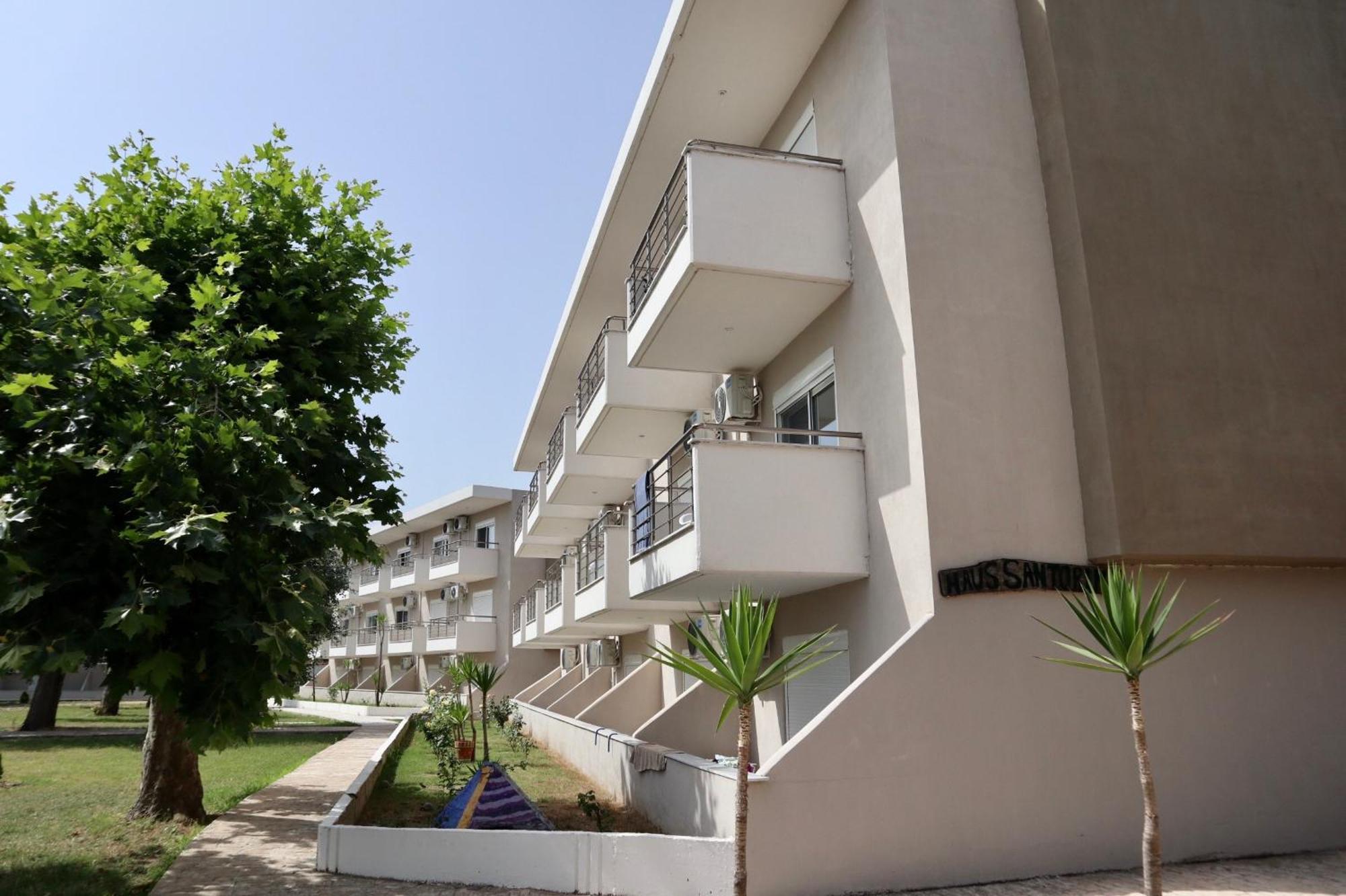 Hotel Sarti Beach Екстер'єр фото