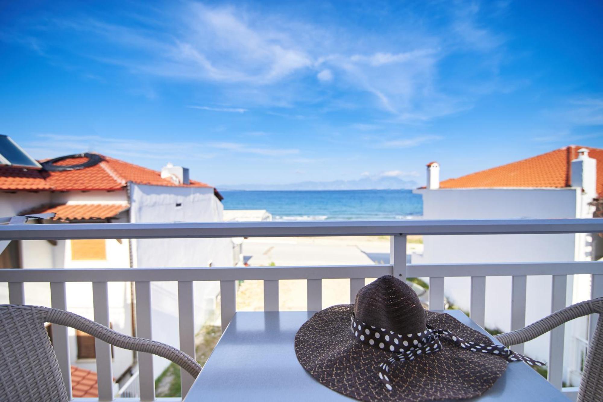 Hotel Sarti Beach Екстер'єр фото