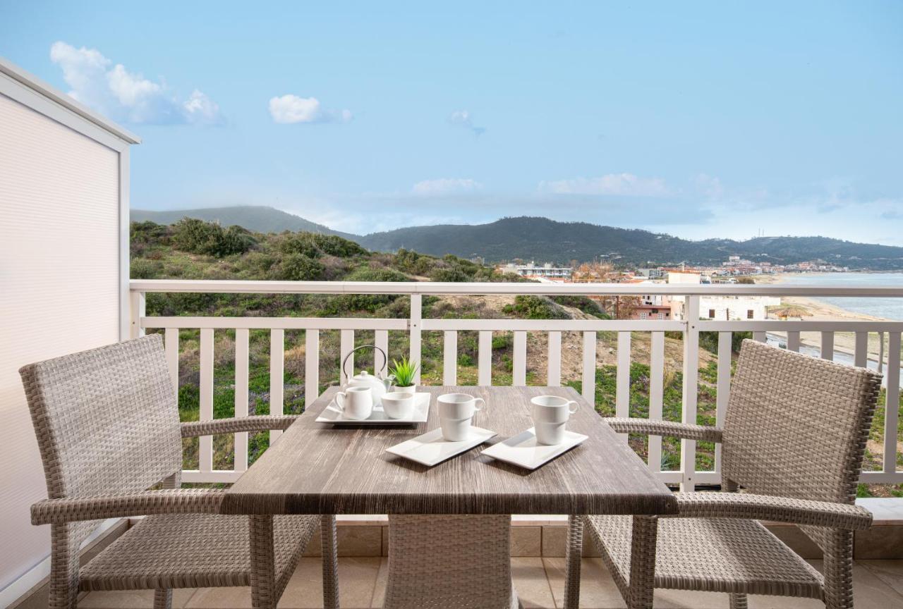 Hotel Sarti Beach Екстер'єр фото