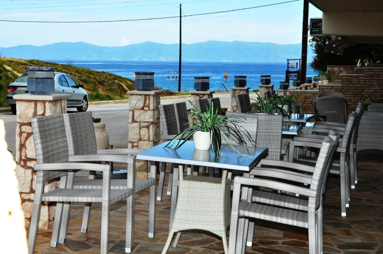 Hotel Sarti Beach Екстер'єр фото